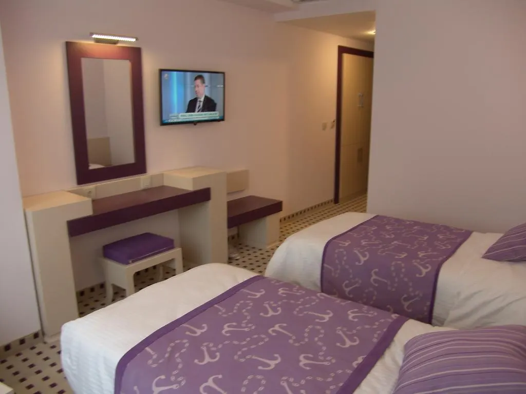 Izan Hotel İzmir